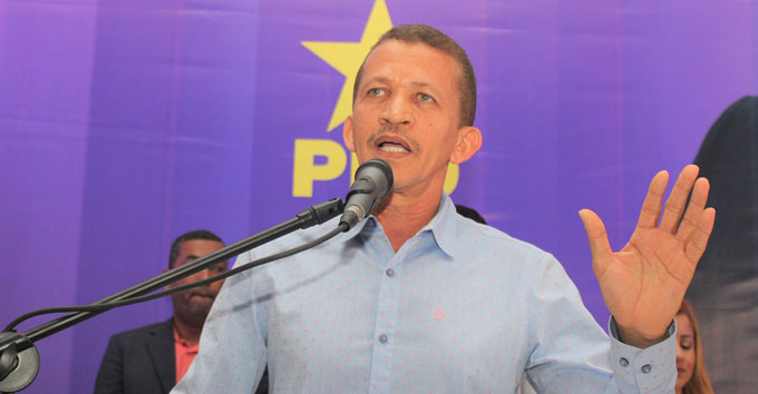 Lupe Núñez, diputado de la provincia Duarte renuncia del PLD