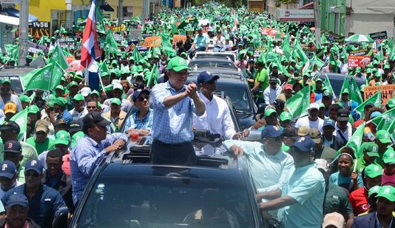 Leonel hará recorrido por el país en apoyo a candidatos municipales de Fuerza del Pueblo