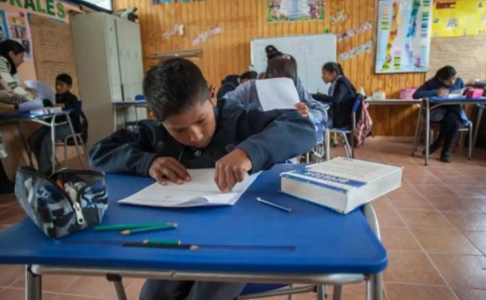 Unesco pide a Latinoamérica actuar para frenar la caída del aprendizaje