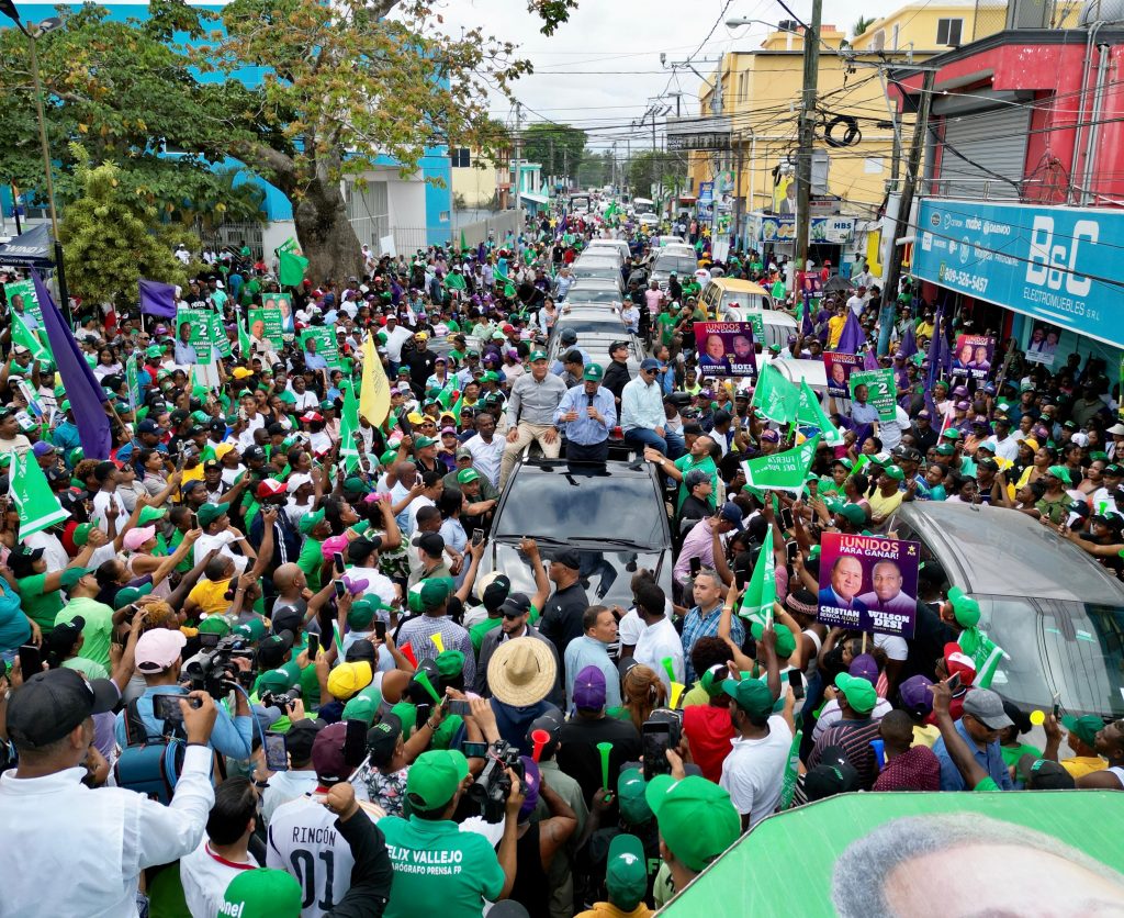 Leonel Fernández visitará provincias del Sur este fin de semana en apoyo a candidatos municipales