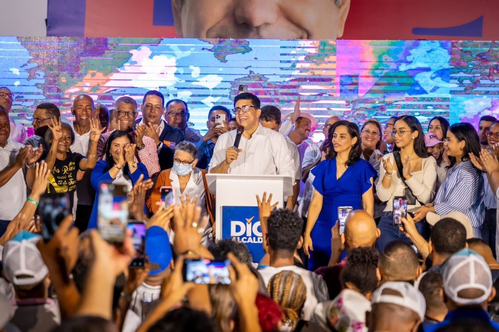 Dío Astacio arrasó en las elecciones municipales de Santo Domingo Este