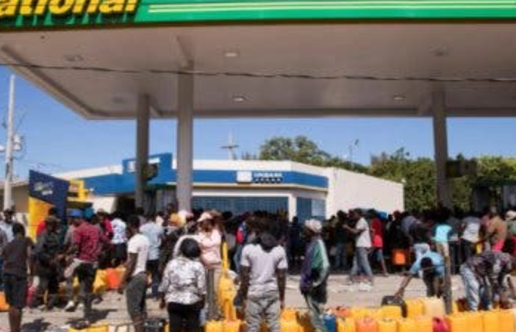 Venezuela cobra a EE.UU. deuda de 500 millones de dólares por petróleo para Haití