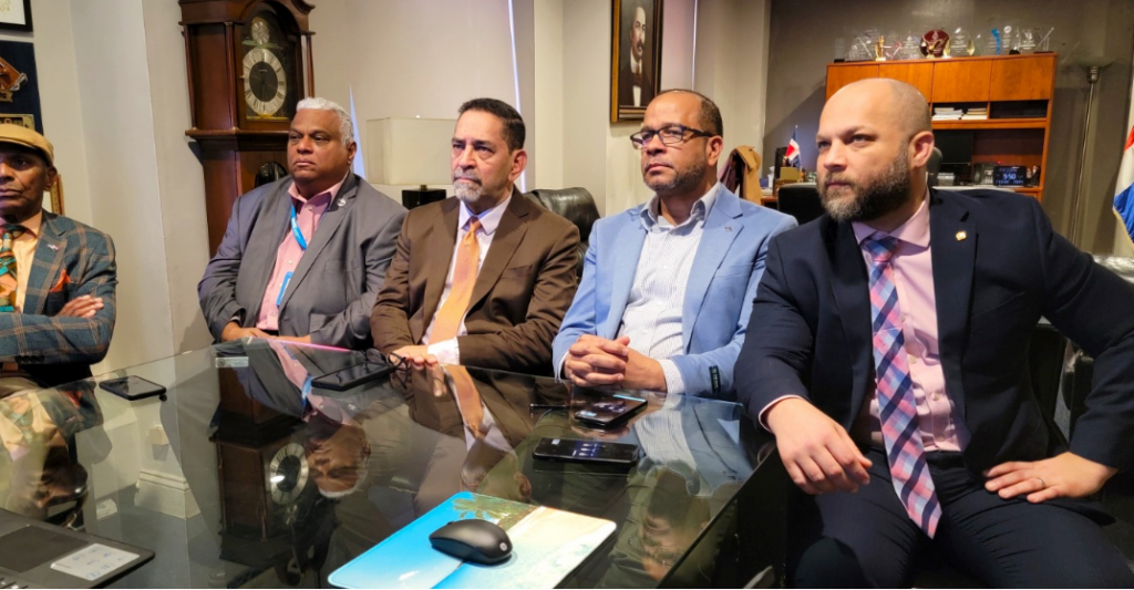 Reconocen consulado dominicano en NY por excelencia en comunicación digital