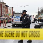 Un muerto y cinco heridos durante tiroteo en estación del metro de Nueva York