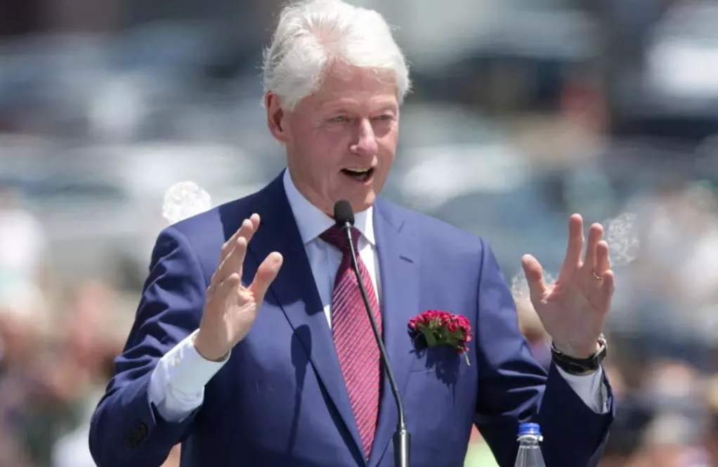 Expresidente Bill Clinton insta a una mayor colaboración entre los países de América