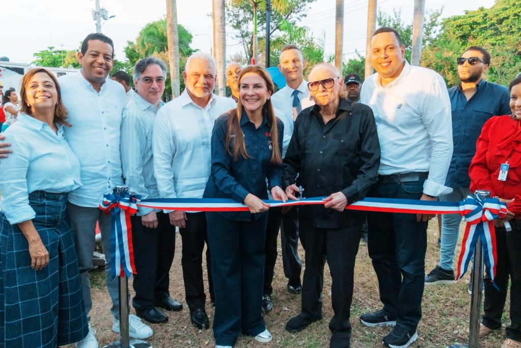 Alcaldía del DN y Fundación Bonanza inauguran el parque Belice en Los Jardines