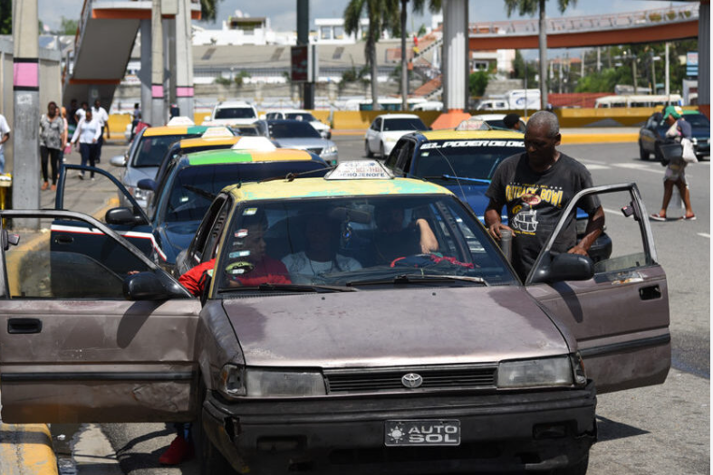 Choferes anuncian tomarán medidas de precaución con pasajeros de nacionalidad haitiana