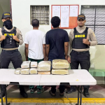 Incautan 49 libras de marihuana y detienen a 2 hombres durante operativo en Elías Piña