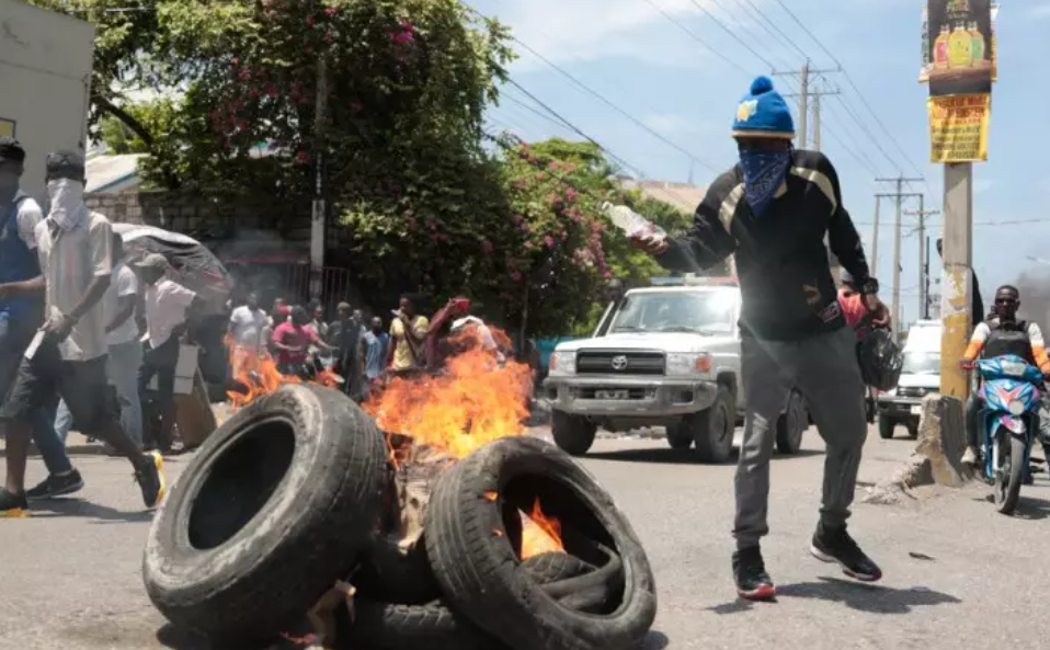 Haitianos protestan en Puerto Príncipe contra Consejo Presidencial que sustituirá a Ariel Henry