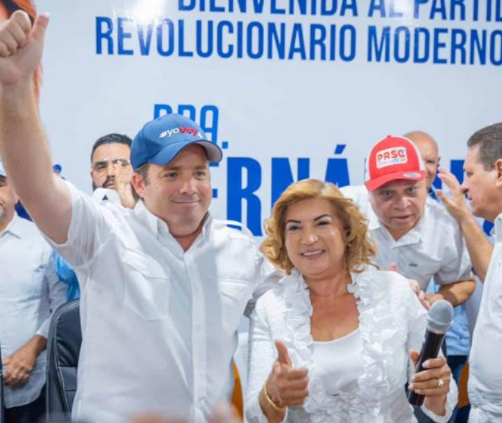 Diputada María Mercedes Fernández se juramenta en el PRM tras renuncia al PLD