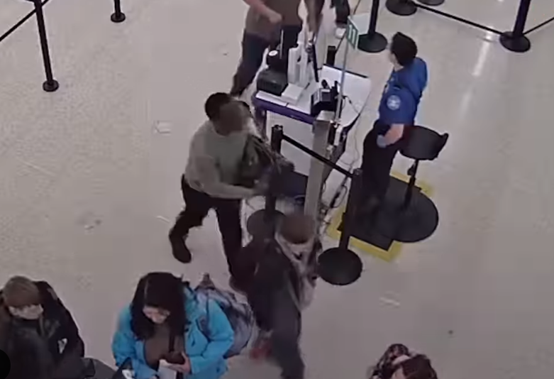 Pasajero Ingresa a Avión sin Boleto en Aeropuerto de Salt Lake City, Utah