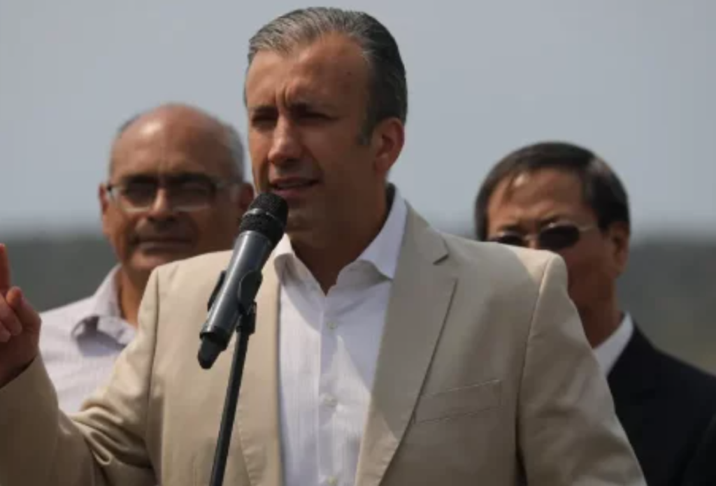 Justicia de Venezuela ordena mantener detenido al exministro de Petróleo Tareck El Aissami