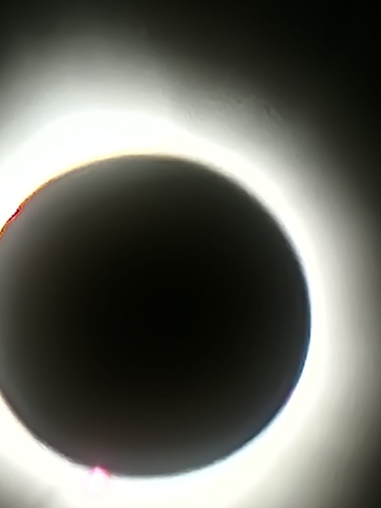 El eclipse solar oscurece parte de los Estados Unidos