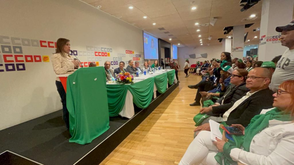 Ingrid Mendoza encabeza acto de masivo de la Fuerza del Pueblo en Barcelona