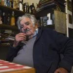 Expresidente uruguayo José Mujica tiene tumor en el esófago