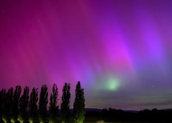 Tenues auroras boreales iluminan cielo del caribe después de 165 años