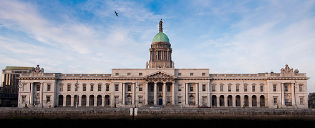 Irlanda reconoce formalmente a Palestina como Estado “independiente y soberano”