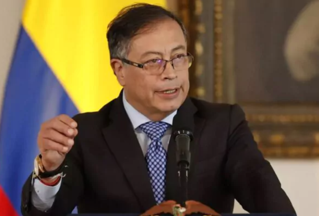 Presidente colombiano alerta sobre posible posesión de misiles por bandas en Haití