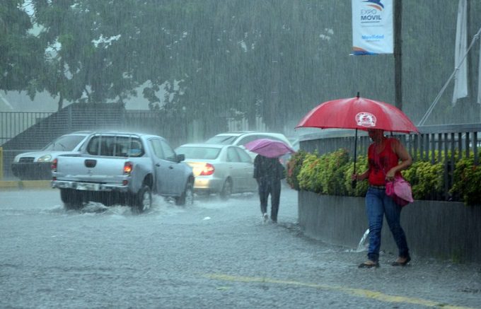 Aguaceros fuertes desde temprano este jueves en RD