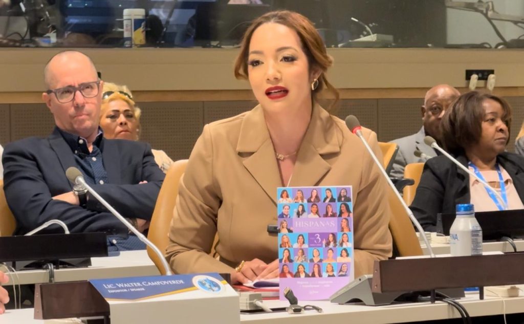 Yaneli Sosa presenta en la ONU su libro “Hispanas Influyentes” Tercera Edición