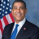 Congresista Adriano Espaillat, “perdiendo, se gana”