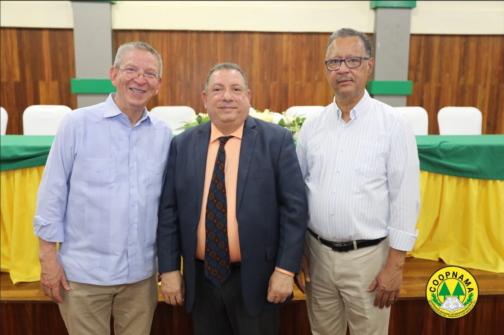 Presidente de COOPNAMA recibe visita de directivos de COLAC