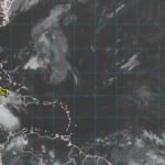 Caribe Oriental emite una alerta de huracán por aproximación de tormenta tropical Beryl