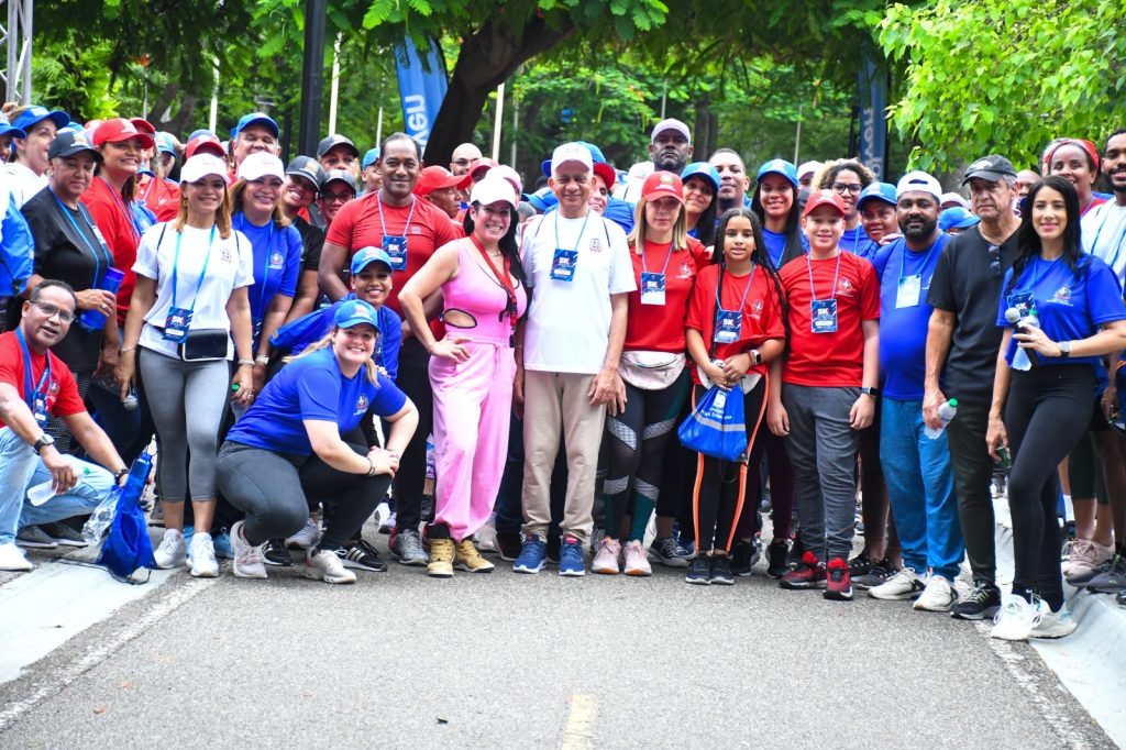 Colaboradores del Senado ganan primer maratón 5K de la entidad