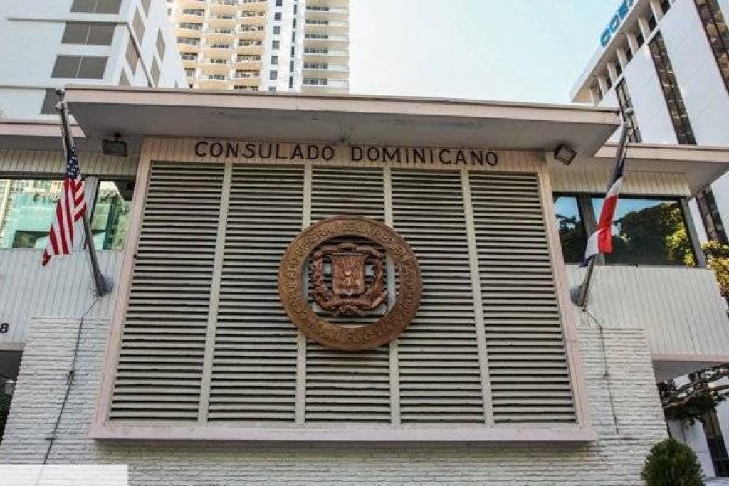 Dominicanos en el exterior piden mejores atenciones y calidad en servicios consulares