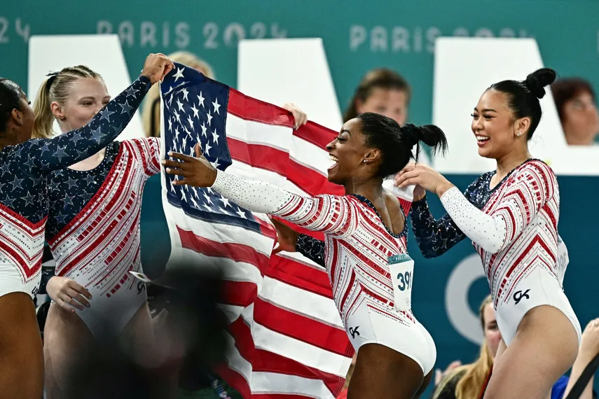 EE.UU logra oro con Simone Biles en Juegos Olímpicos de París