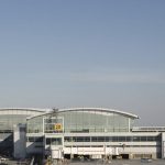 Varios heridos y vuelos retrasados por incendio en aeropuerto JFK