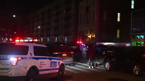 Alemán grave tras ser golpeado por motociclista en Manhattan