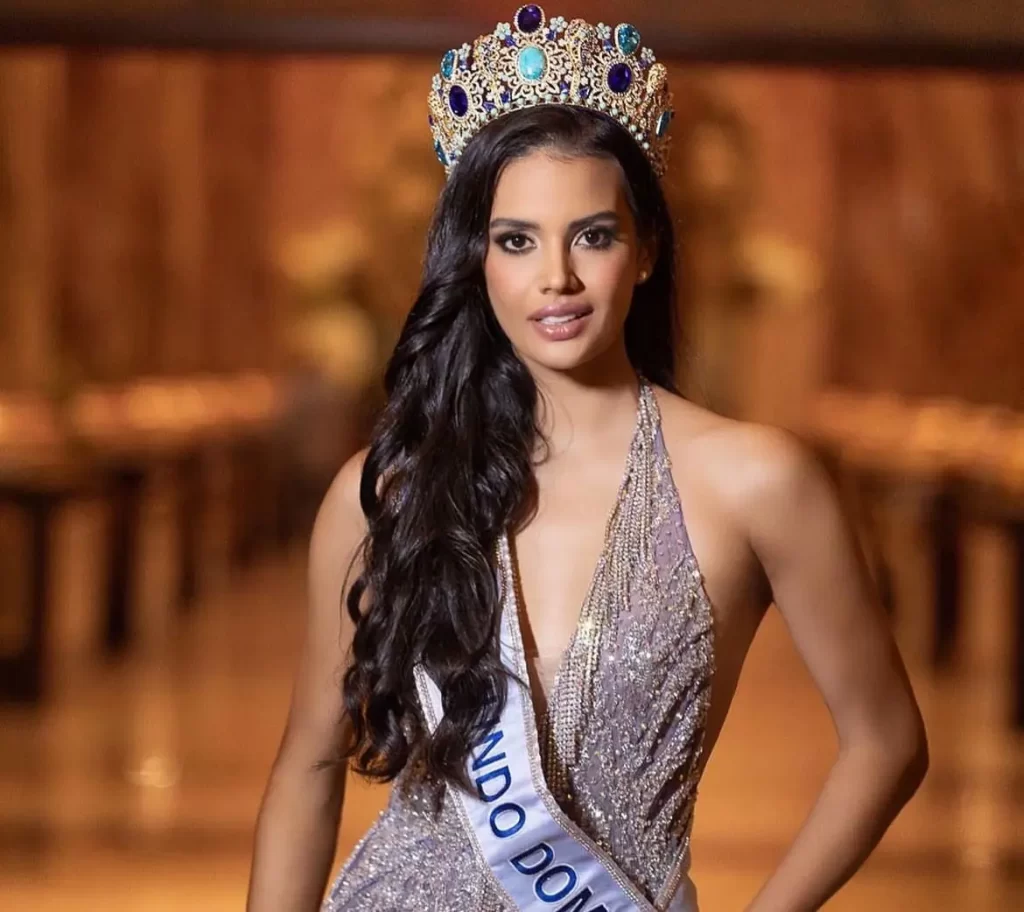 Recuperan corona de Miss Mundo RD extraviada en Puerto Rico