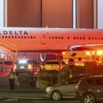 Mueren dos trabajadores y otro resulta herido por explosión en instalación de Delta en Atlanta