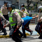 Misión de la ONU dice más de cien niños fueron detenidos en Venezuela