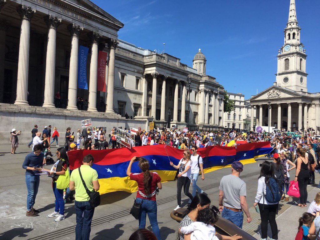 Venezolanos se congregan en Londres para denunciar fraude electoral en su país