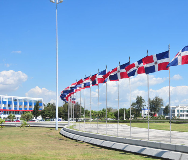 Alcaldía del DN dice no tiene jurisdicción sobre la Plaza de la Bandera