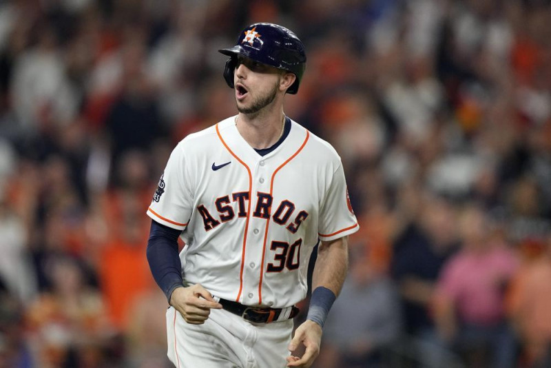 Cachorros adquieren a Kyle Tucker en un intercambio con los Astros