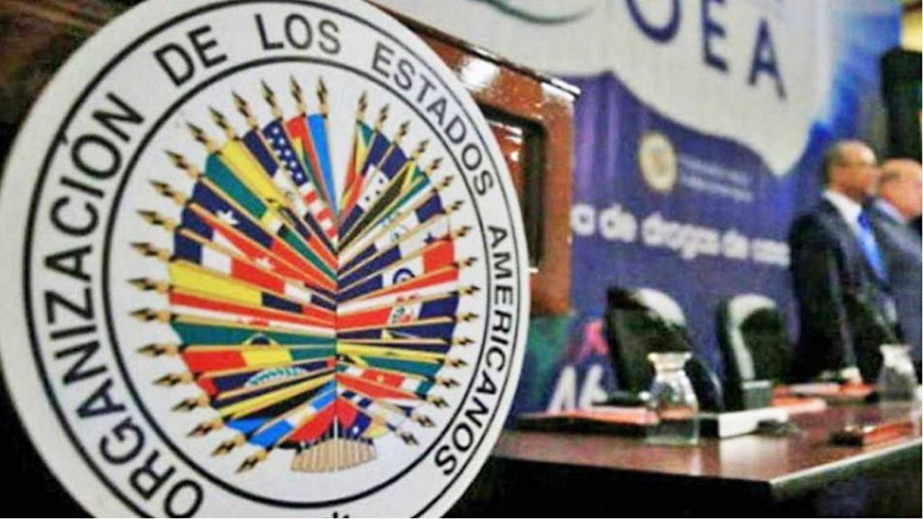 La OEA tendrá en cuenta denuncias de candidatos por presunta infracción electoral de Noboa