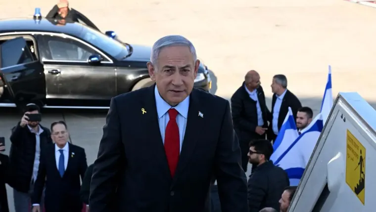 Netanyahu llega a Israel tras su visita a EEUU y convoca reunión del gabinete de Seguridad