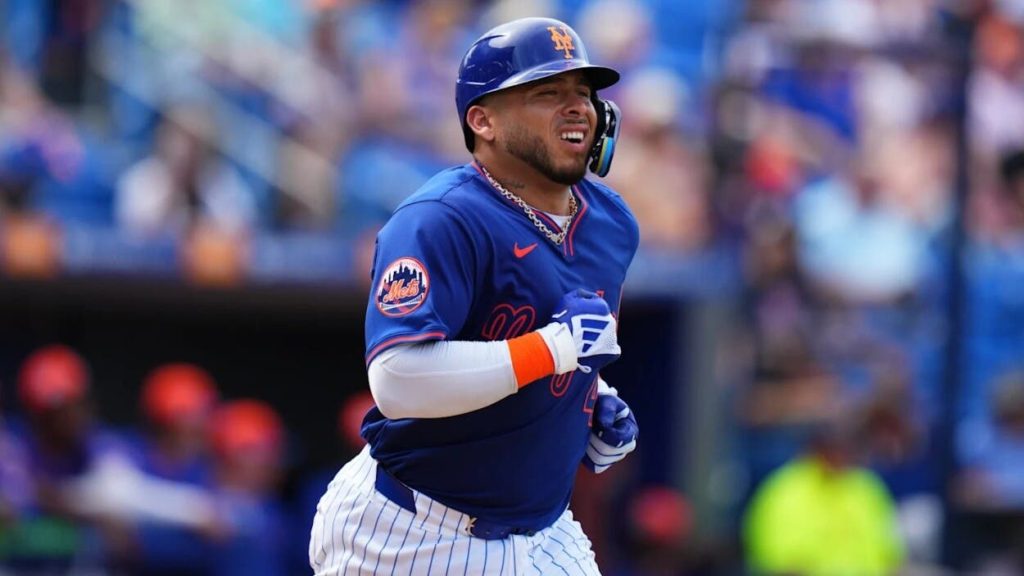 Los Mets pierden a Francisco Álvarez por una fractura en la muñeca izquierda